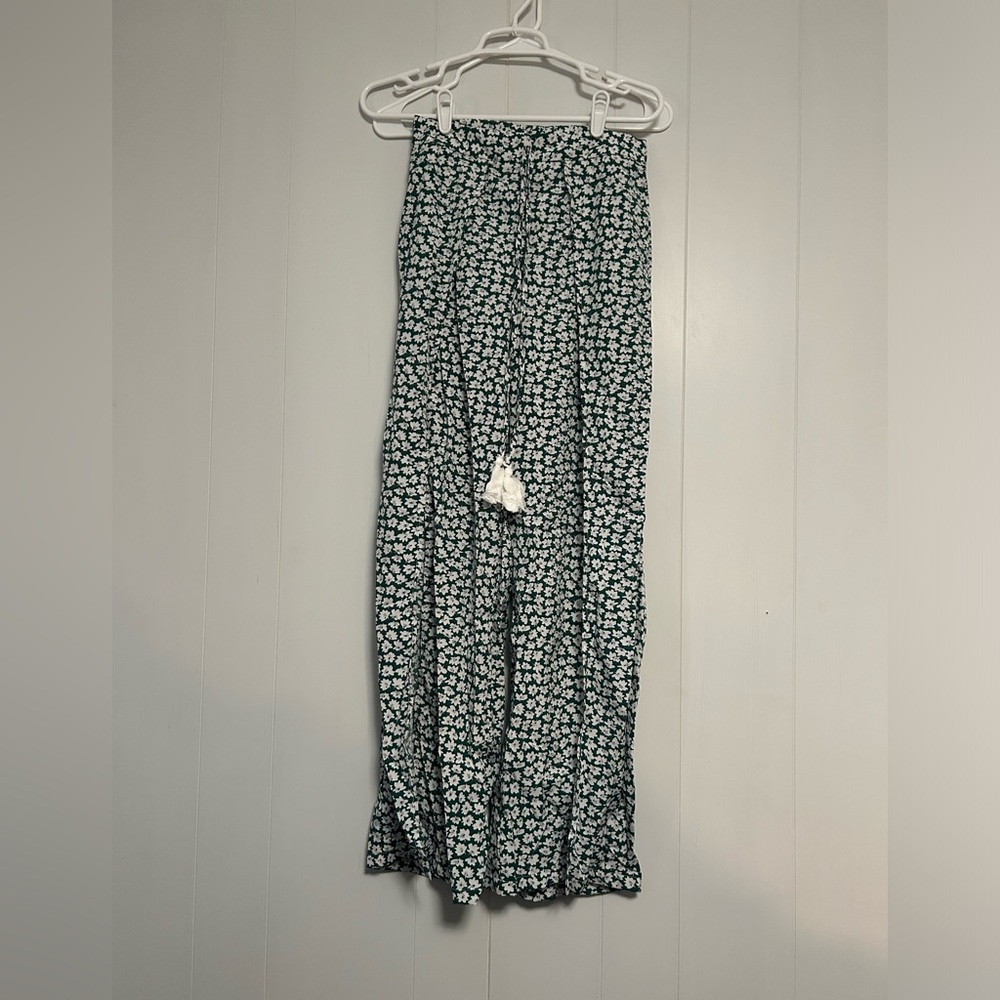 Verdusa Women's Floral Print Split Thigh Wide
Leg Palazzo Pant Green, size small
